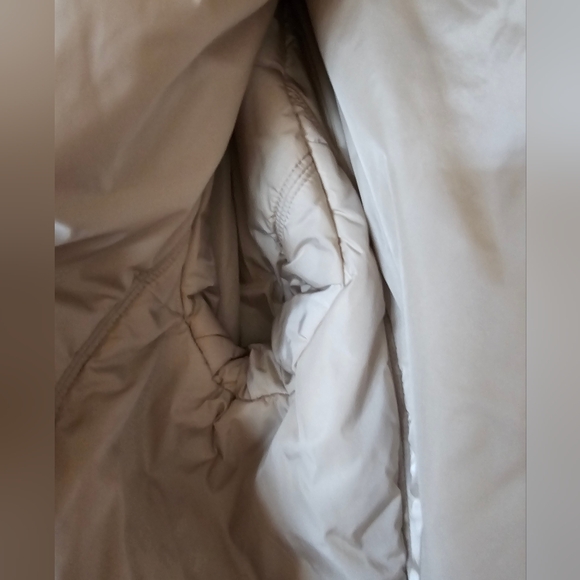 SOLD π PRADA Vintage Nylon Belted Trench Coat - Picture 6 of 12